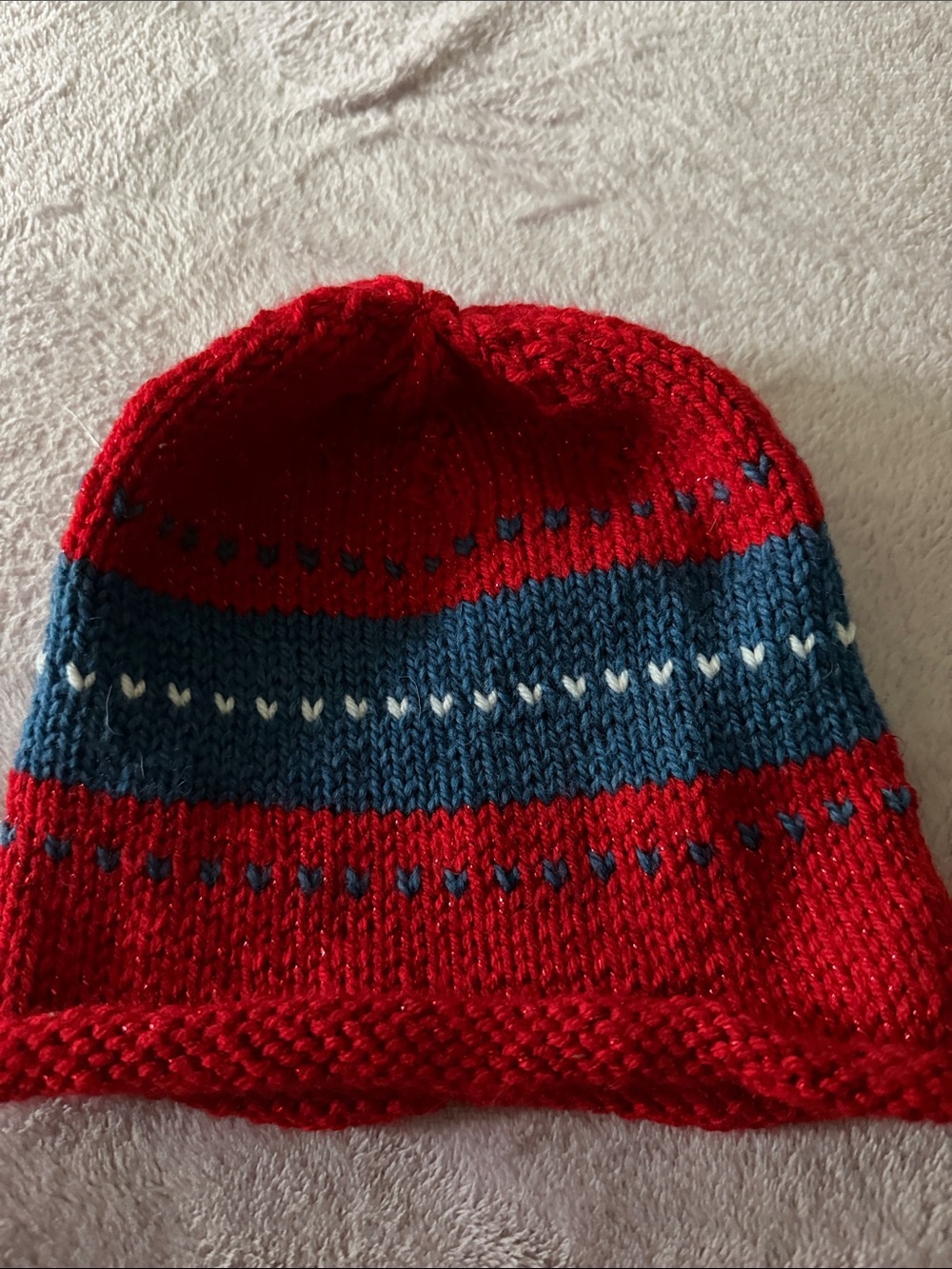 Unisex adult Red and Blue Knit Beanie Hat - Unbranded